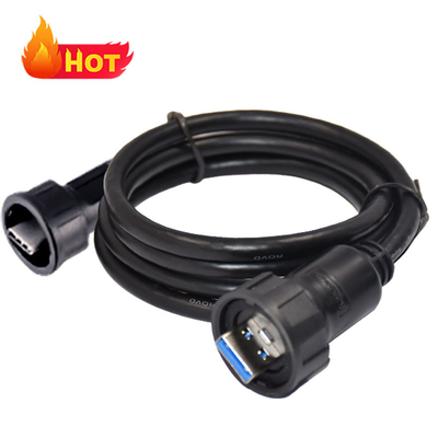 Cable USB C résistant à l'eau en noir