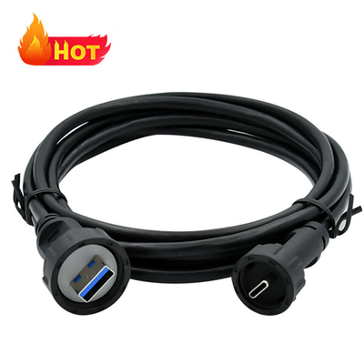 Cable USB C résistant à l'eau en noir