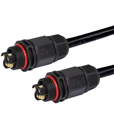 Connecteur d'alimentation étanche à revêtement noir à tension nominale de 250 V CA et résistance de contact de 10 MΩ